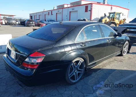 2007 Mercedes-Benz S 65 Amg z USA, uszkodzony, nr VIN WDDNG79X97A144750